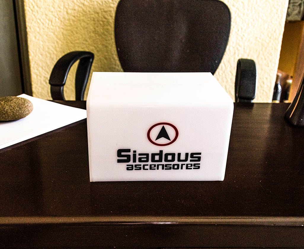 Buzón chico de acrílico